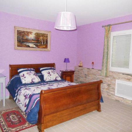 Ferienwohnung Les Bruyeres Chaptelat Exterior foto
