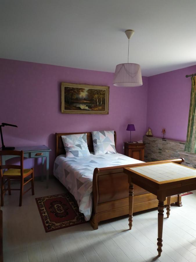 Ferienwohnung Les Bruyeres Chaptelat Exterior foto